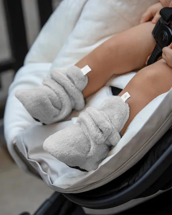 7AM | Baby Booties | Plush | Pearl