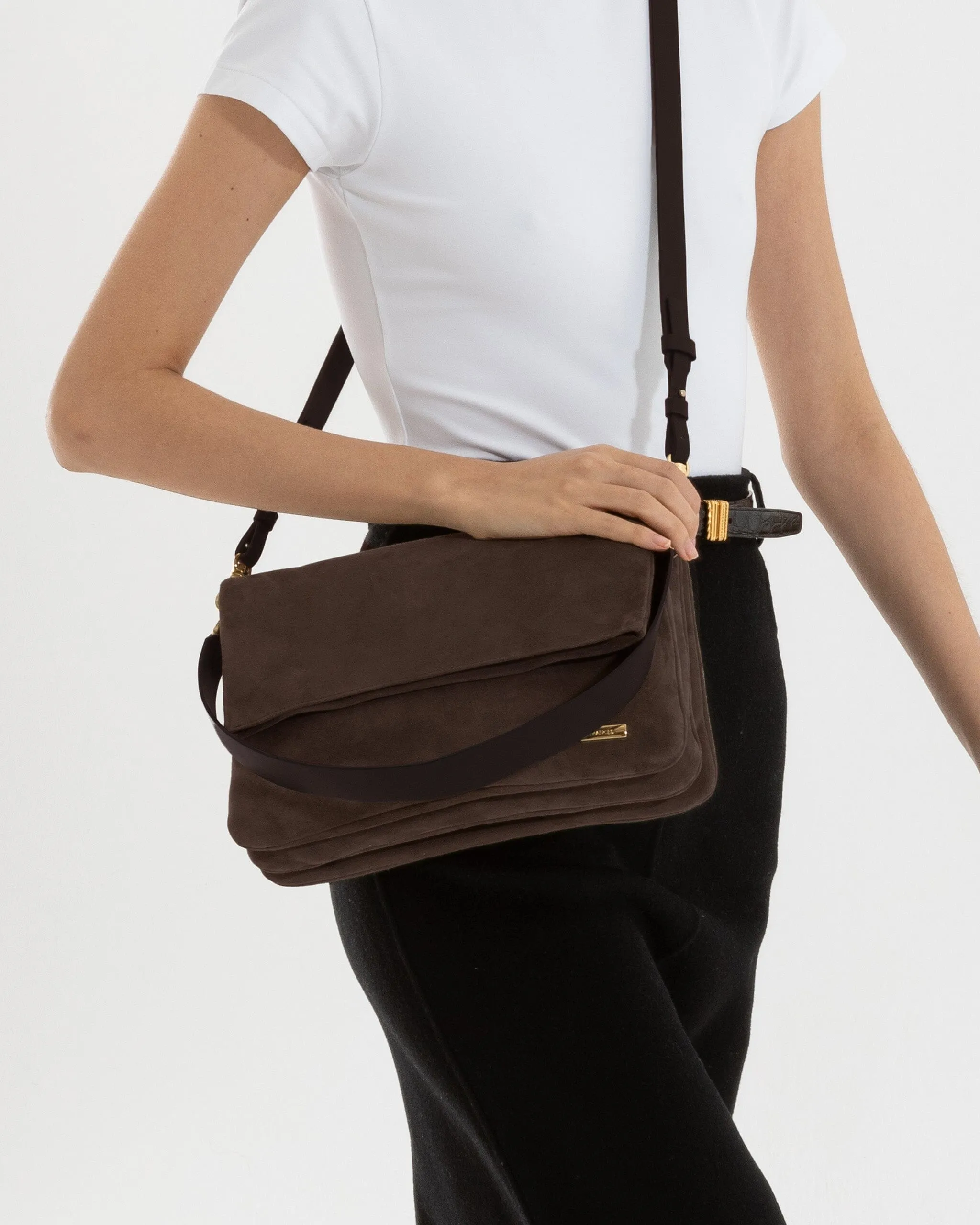 Celo Medium Crossbody, Espresso