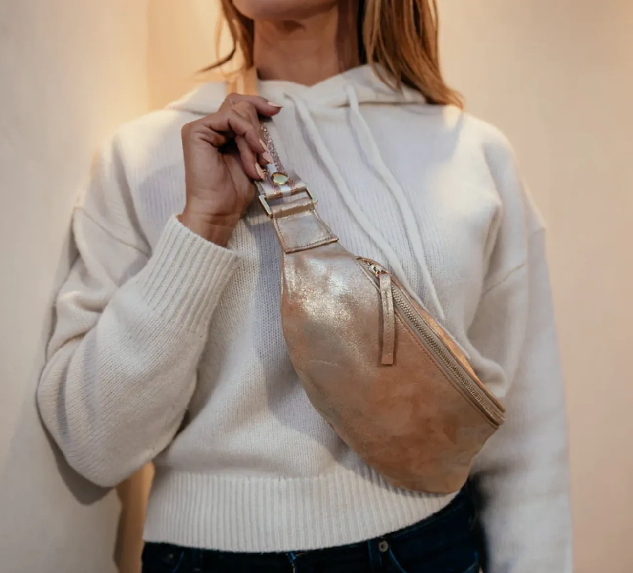 Fanny Pack   Crossbody Bag | Blush Metallic   Gold Hardware