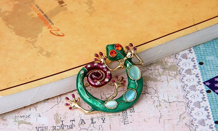 Hot Sale Green Snake Natural Stone Gecko Brooch Beautiful Charms Jewelry