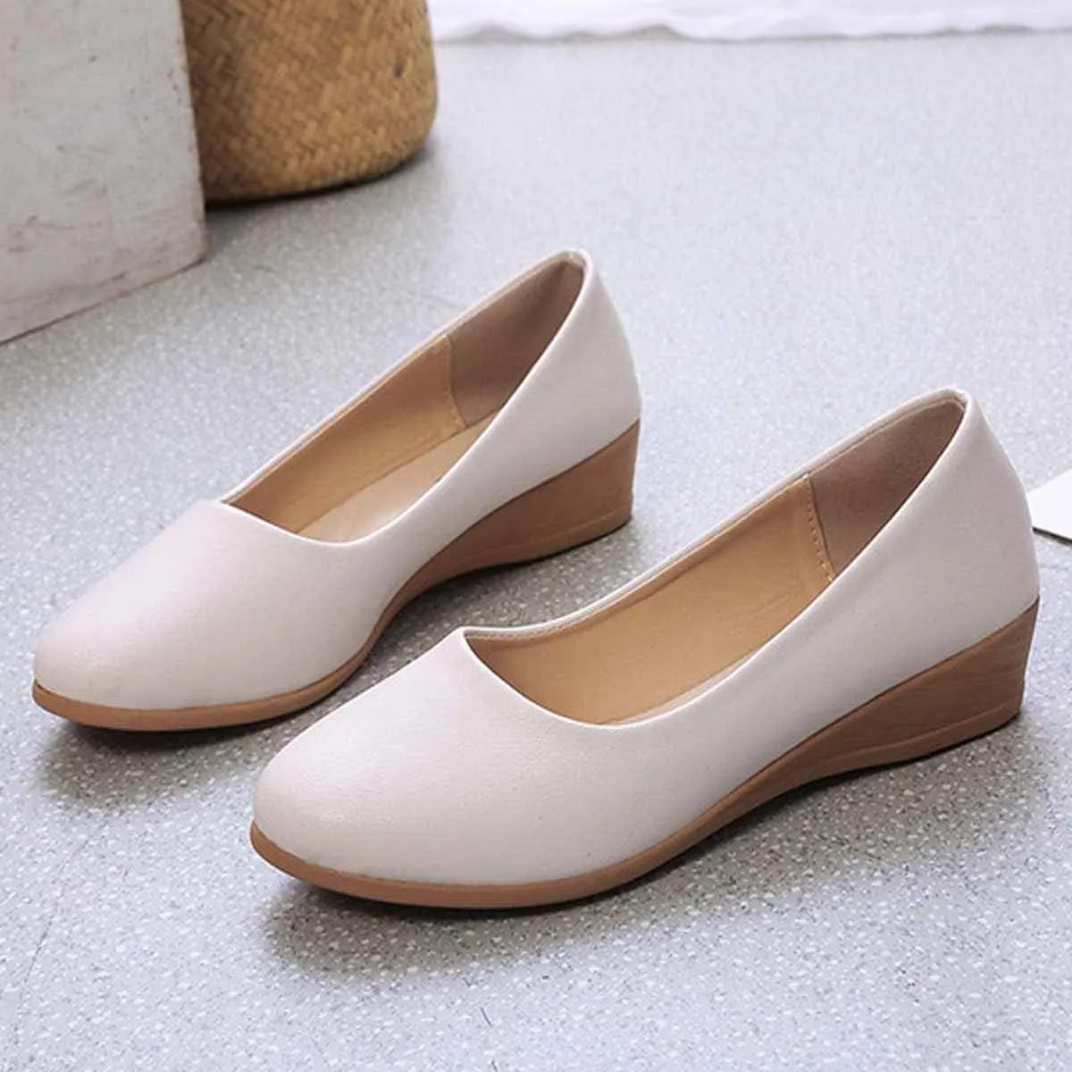 MSYINGL Women's Wedge Pumps,Leather Low Heeled Round Toe Wedge, Slip on Dress Pumps Shoes,Work Casual Walking Shoes