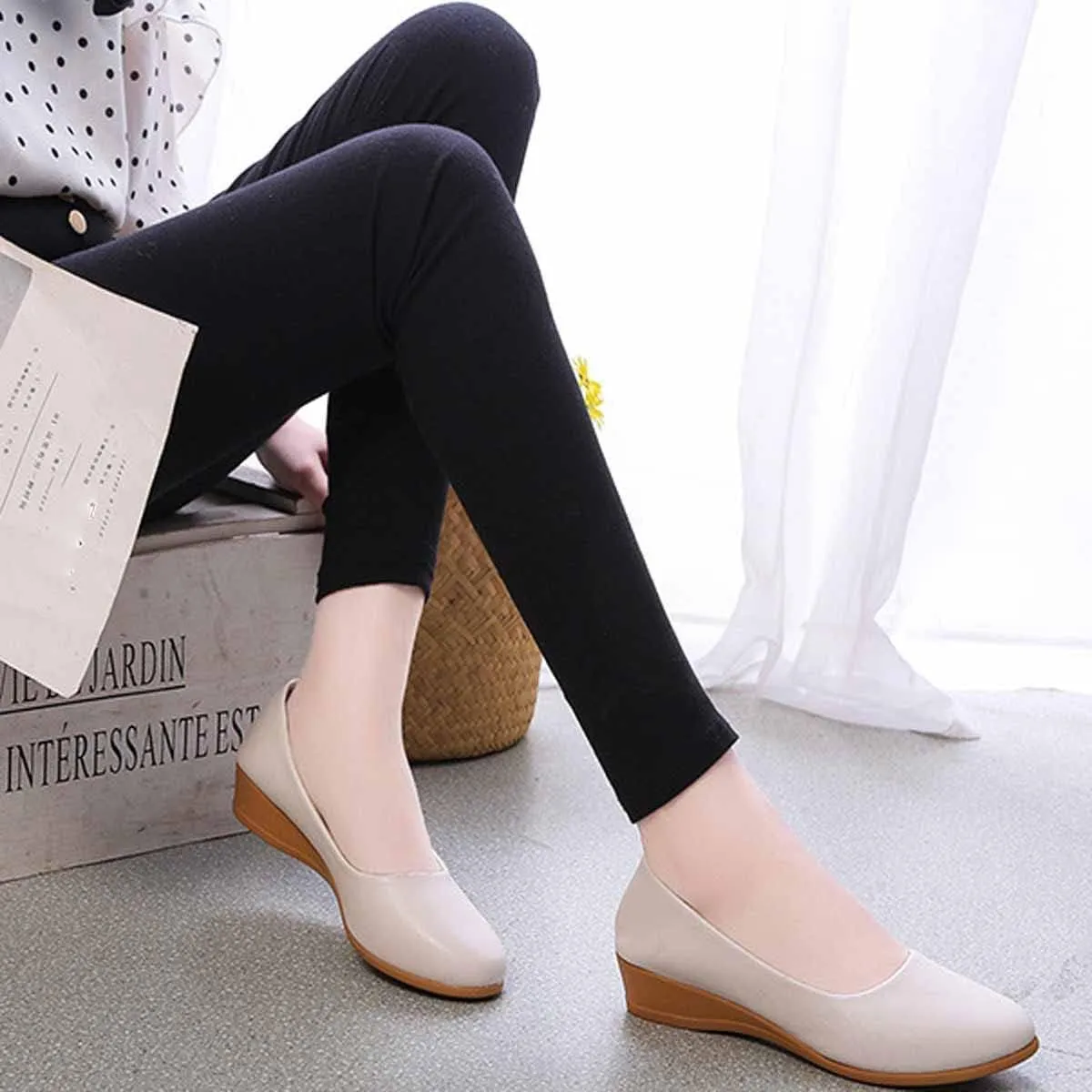 MSYINGL Women's Wedge Pumps,Leather Low Heeled Round Toe Wedge, Slip on Dress Pumps Shoes,Work Casual Walking Shoes