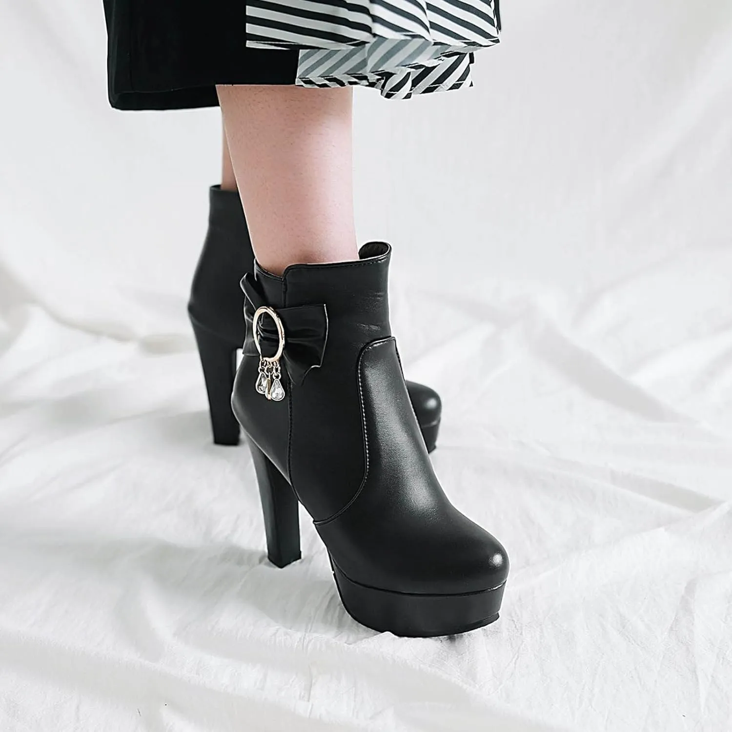 oiangi Women's High Heel Ankle Boots Platform Round Toe Bow Rhinestone Side Zipper Chunky Booties Winter Solid Waterproof Warm Outdoor Casual Shoes