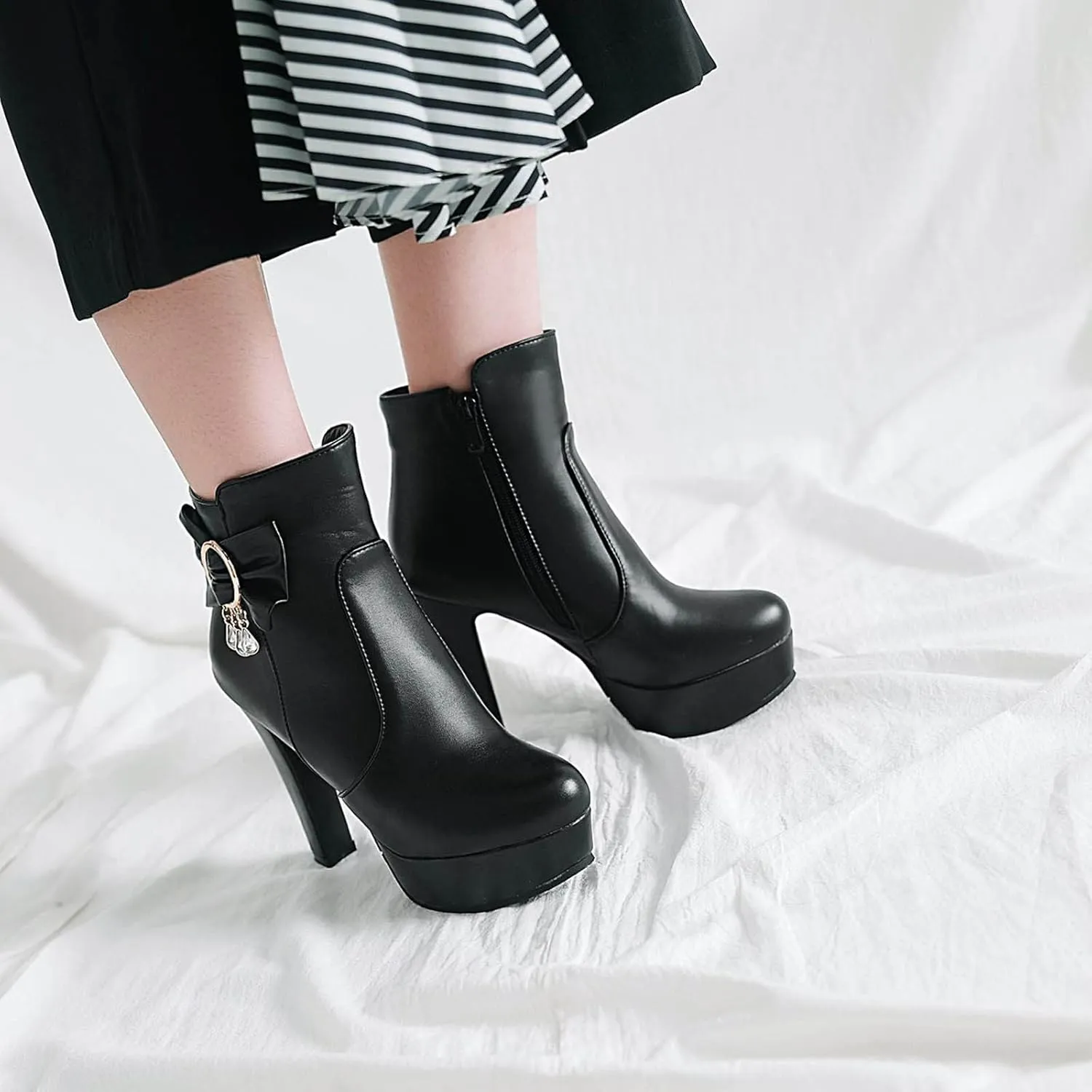 oiangi Women's High Heel Ankle Boots Platform Round Toe Bow Rhinestone Side Zipper Chunky Booties Winter Solid Waterproof Warm Outdoor Casual Shoes