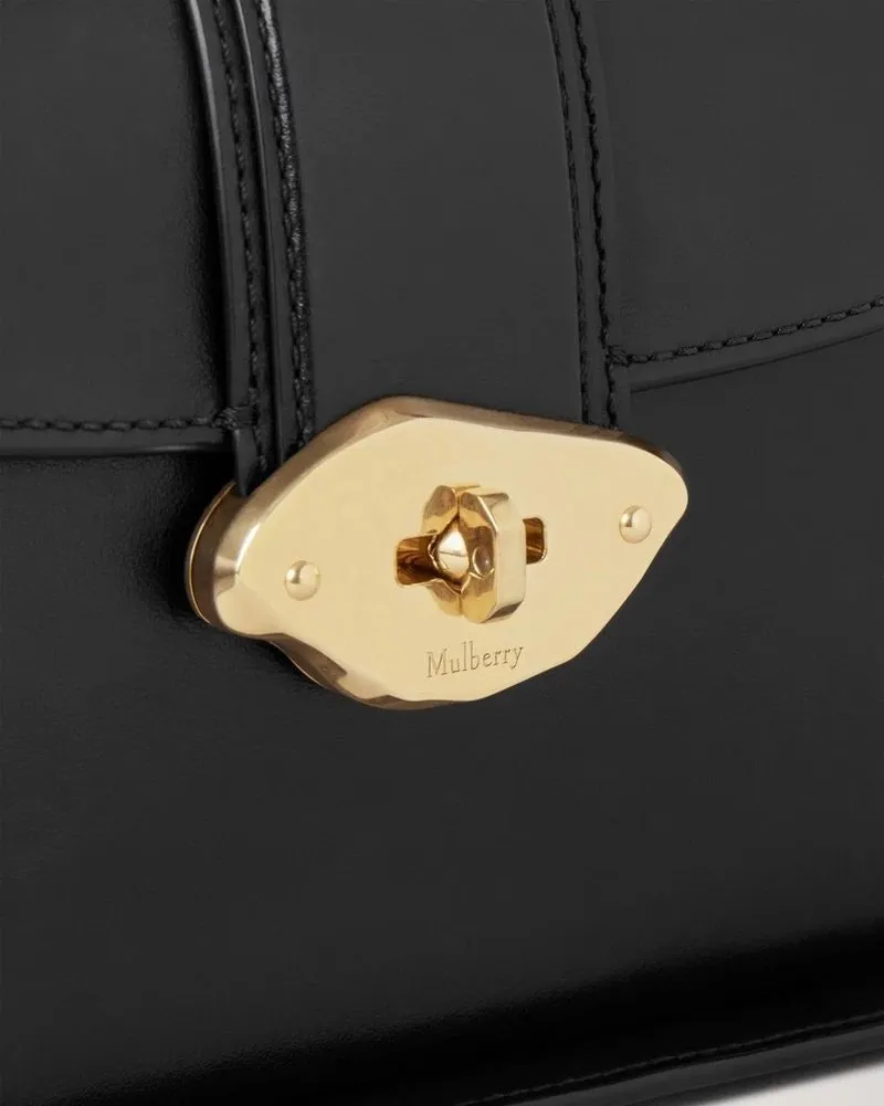 Small Lana Shoulder Bag High Gloss Leather (Black)