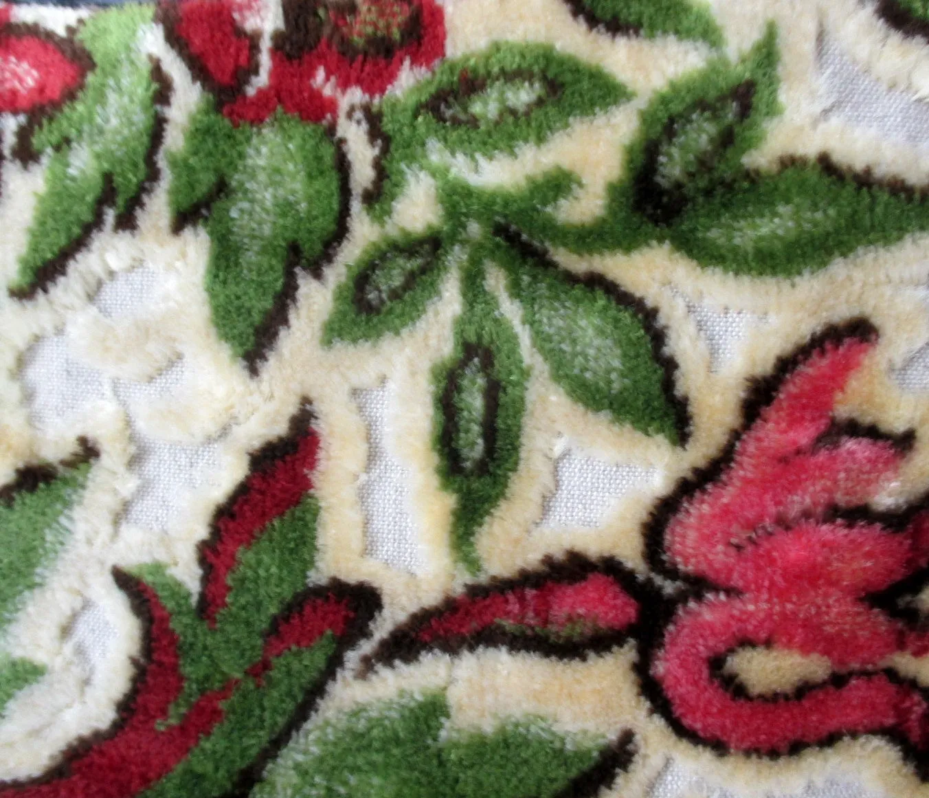 Vintage 60s Big Fluffy Carpet Bag Handbag