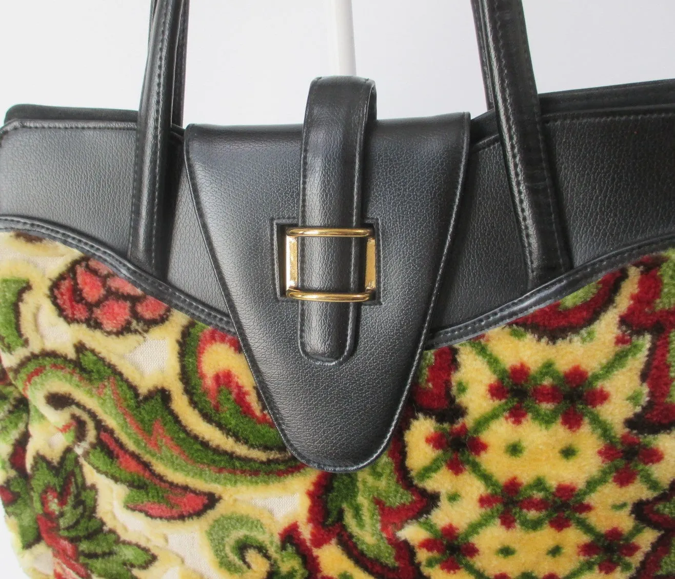 Vintage 60s Big Fluffy Carpet Bag Handbag